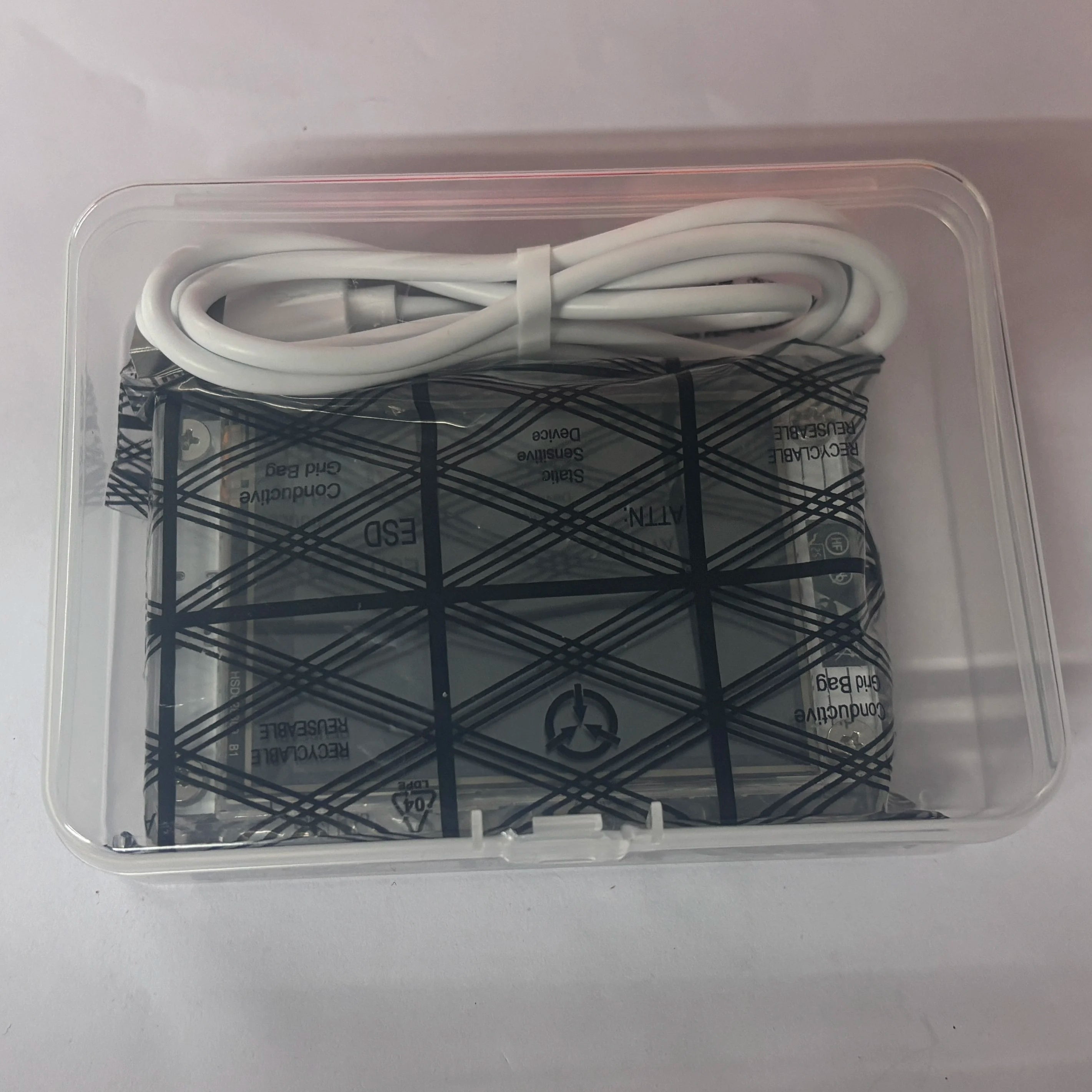 ESP32 HaleHound Dev Board: Firmware Version V3.4.0 WiFi/Bluetooth Net Monitor, 2.8" Touch, RSSI Readout